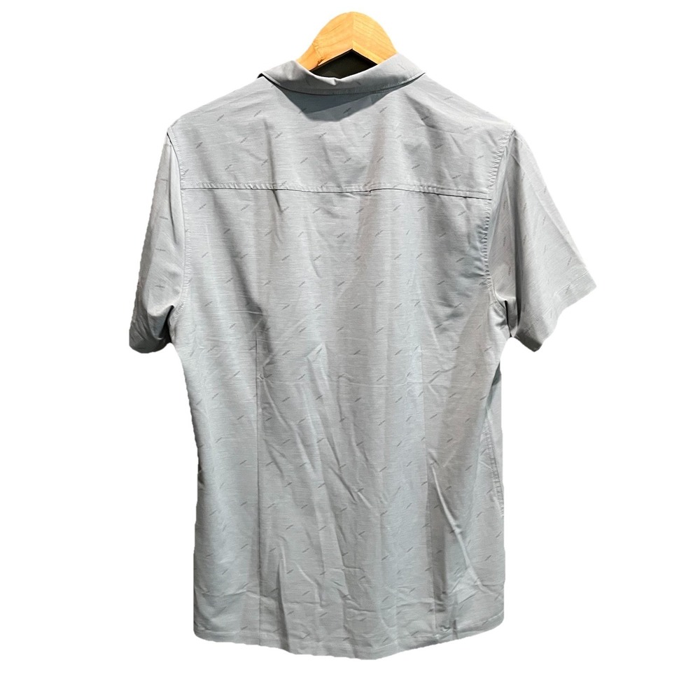 Vuori Gray Short Sleeve Bridge Men's Casual Button Down Shirt Size Medium - Picture 2 of 5